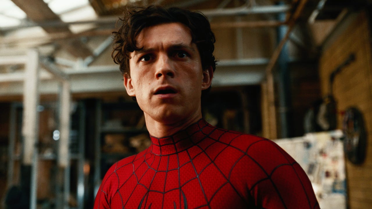 Tom Holland và Zendaya là fan cứng của game Spider-Man, được Insomniac mời ghé thăm studio